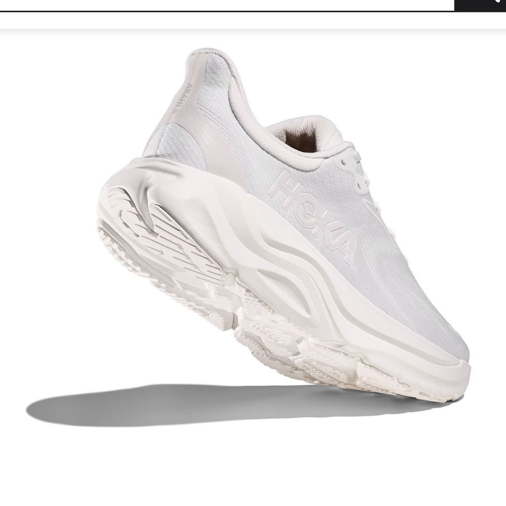 New in Box HOKA Women's Arahi 8 White/White Running Shoes - Picture 4 of 9